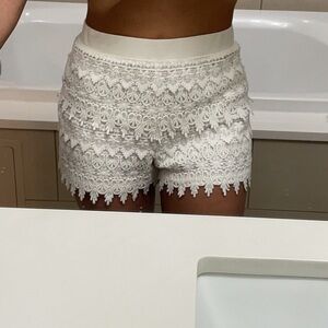 Cream, Lace/Crocheted Express Shorts - Size Small